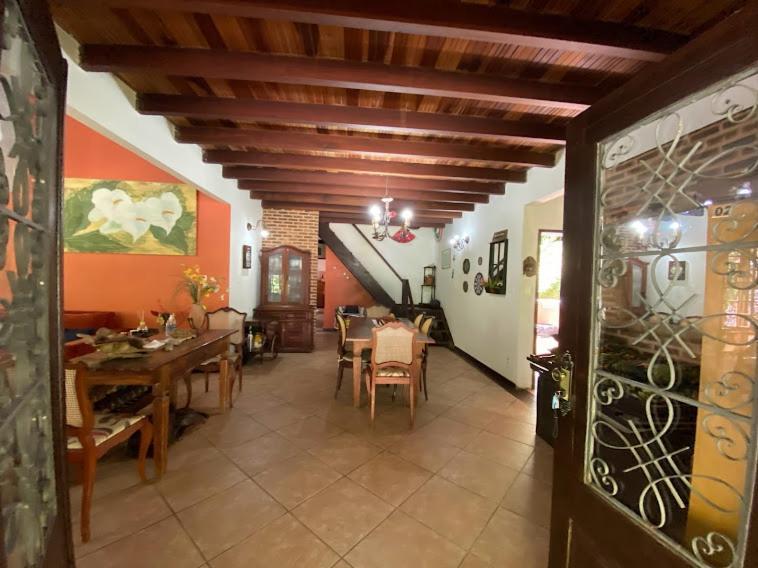 Lumiar Chale Colonial Lareira Deck Para Beira Rio Particular E Reservado Area De Lazer Pertinho Centro Do Bairro Zewnętrze zdjęcie